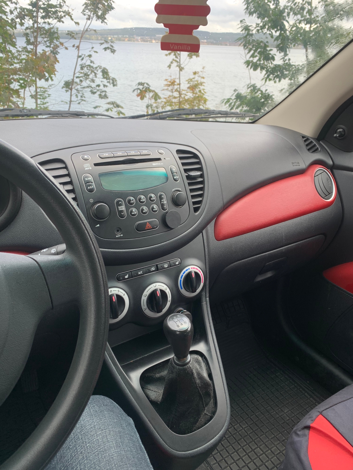 Hyundai i10 1.1 iRDE Manuell 2009, bild 3/8