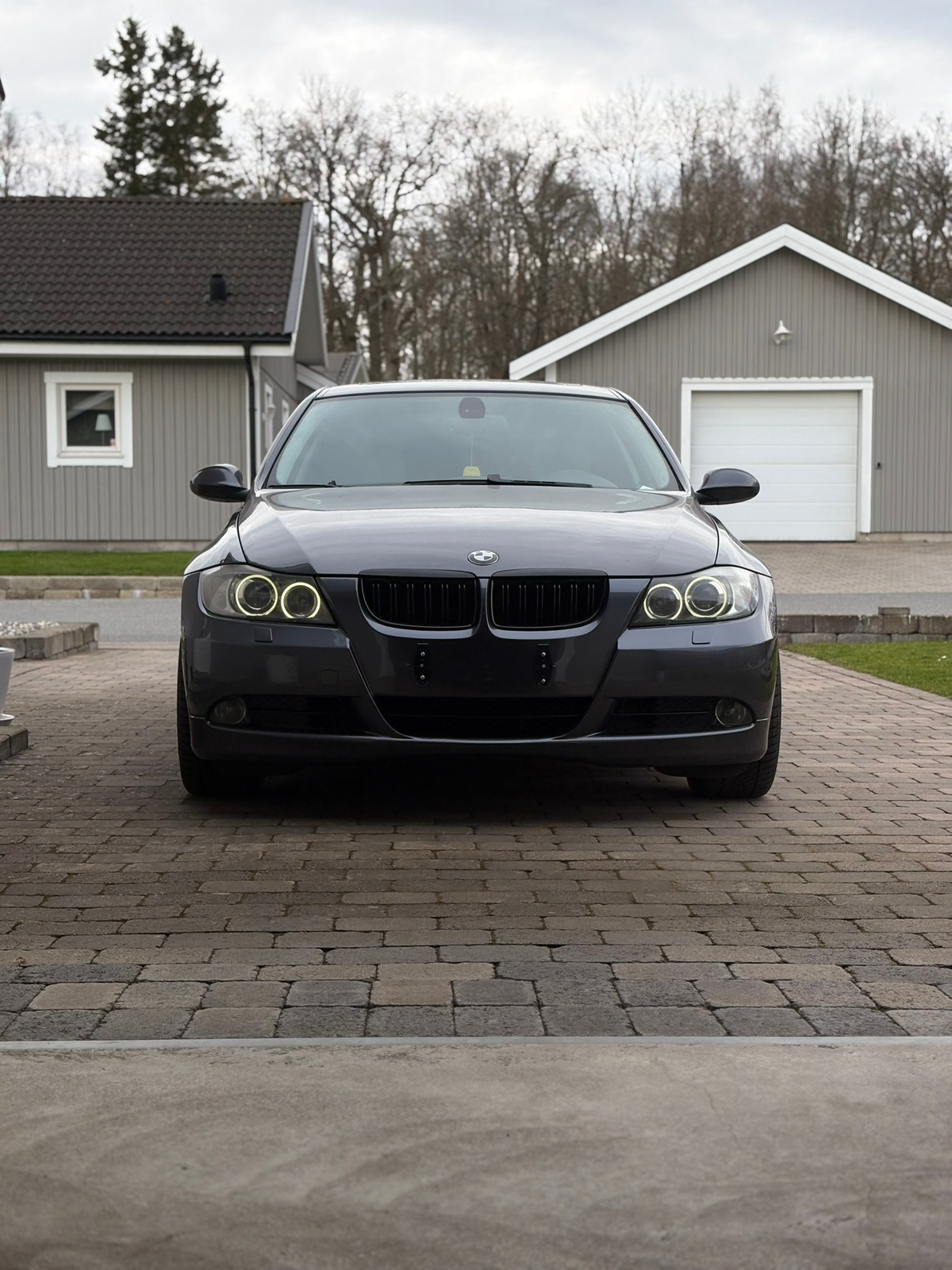 BMW 325