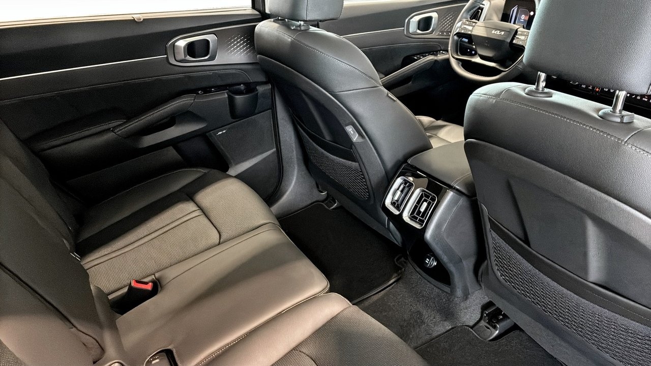 Kia Sorento PHEV AUT AWD ADV PLUS SOLTAK 2027, bild 5/10