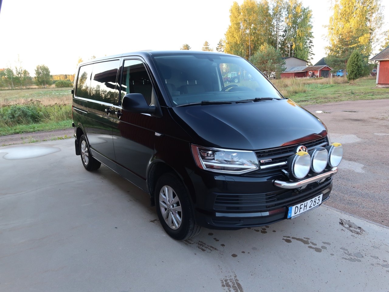 Volkswagen Transporter 2017, bild 3/10