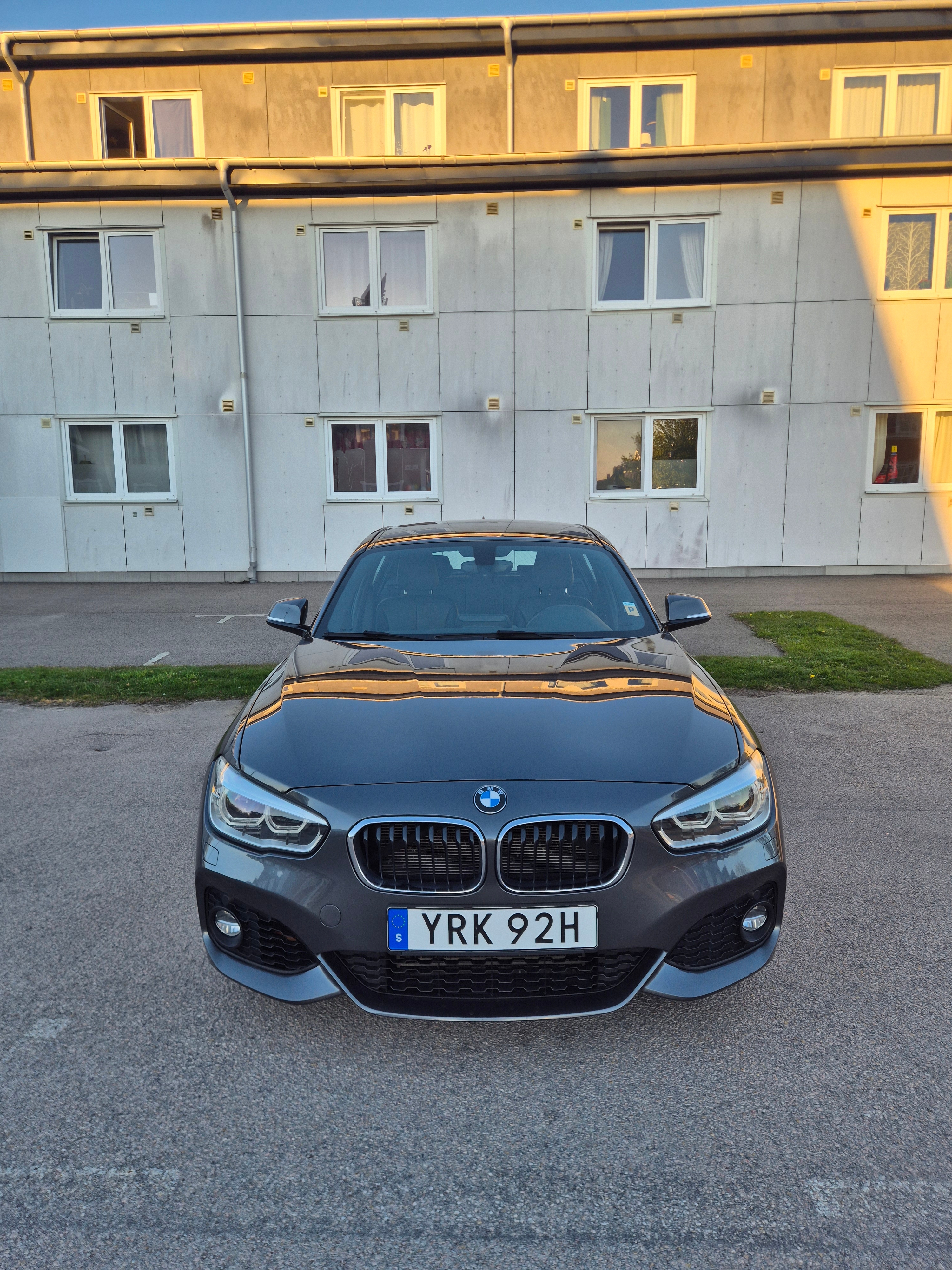 BMW 118 i M-Sport, 5-dörrars Manuell 2019, bild 6/9