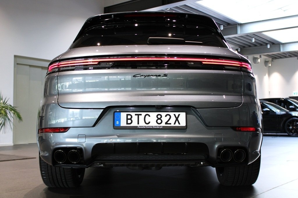 Porsche Cayenne S E-HYBRID BLACK EDITION 2026, bild 6/17