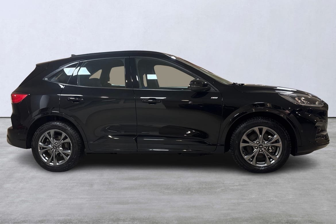 Ford Kuga Plug-In Hybrid 2021, photo 3/10