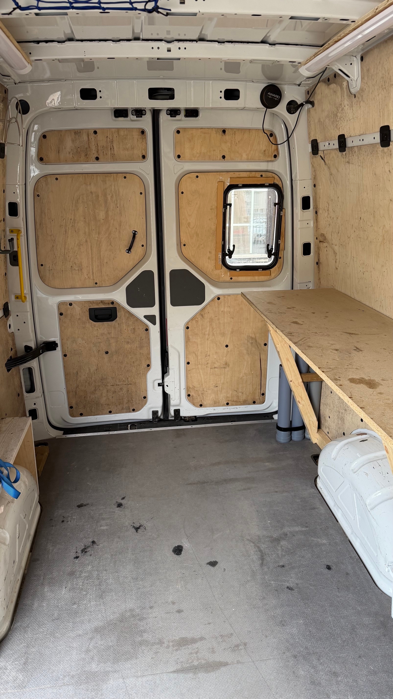 Volkswagen Crafter 35 2.0 TDI Manuell 2017, bild 6/10