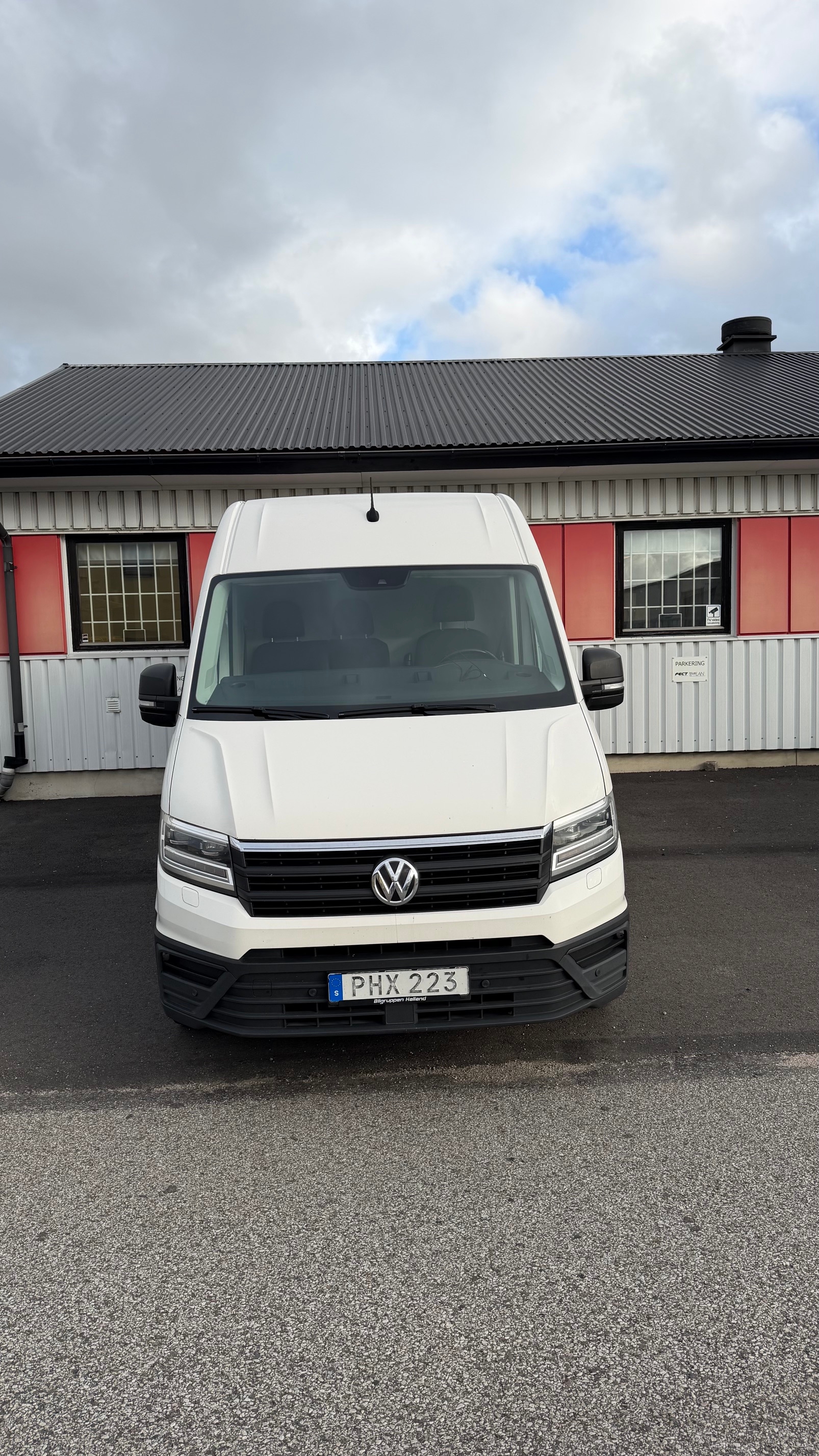 Volkswagen Crafter 35 2.0 TDI Manuell 2017, bild 2/10
