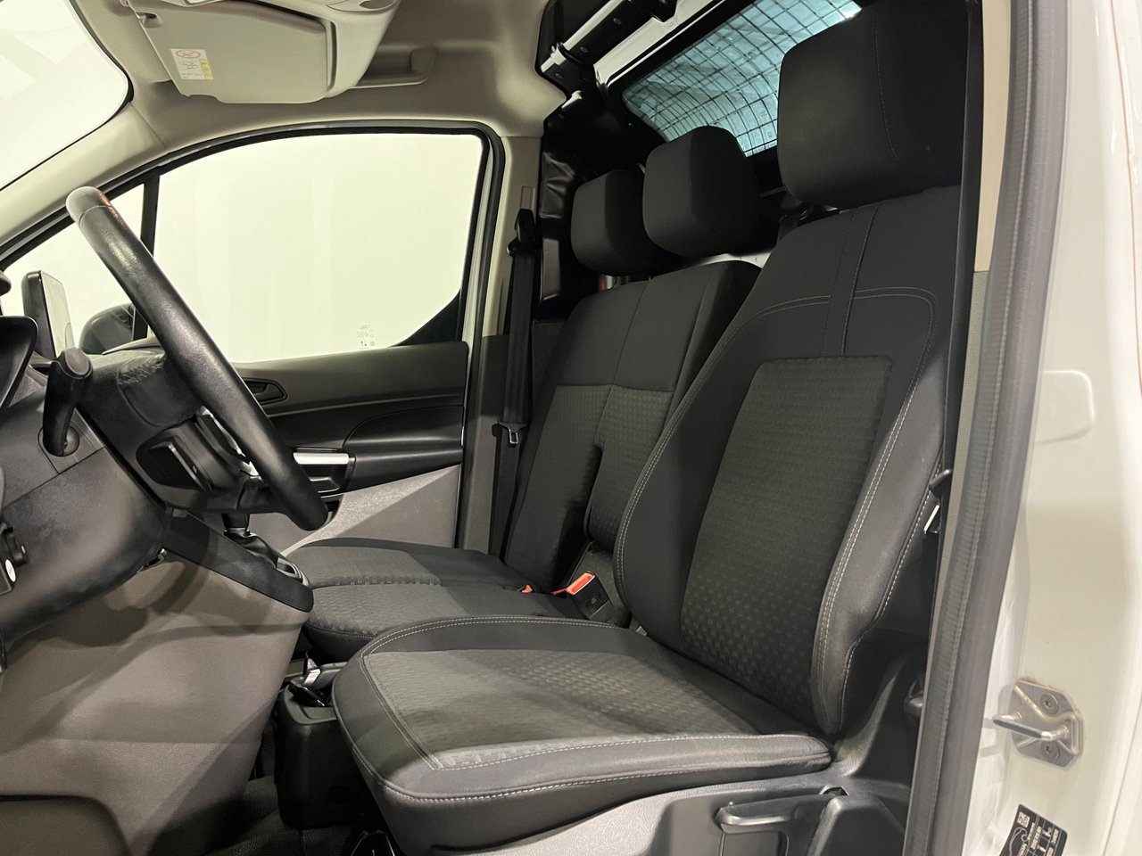 Ford Transit Connect 2021, kuva 7/19