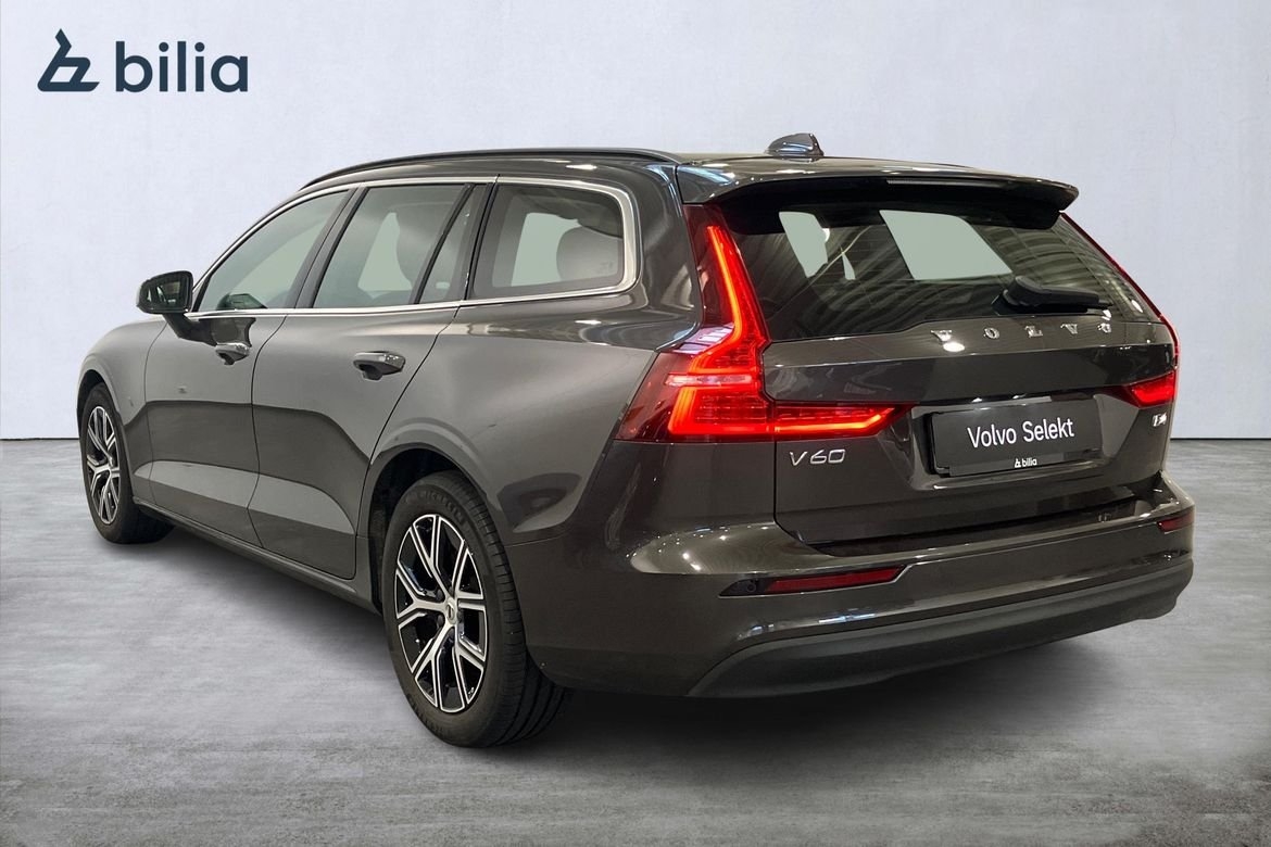 Volvo V60 B4 Bensin Core 2024, bild 2/10
