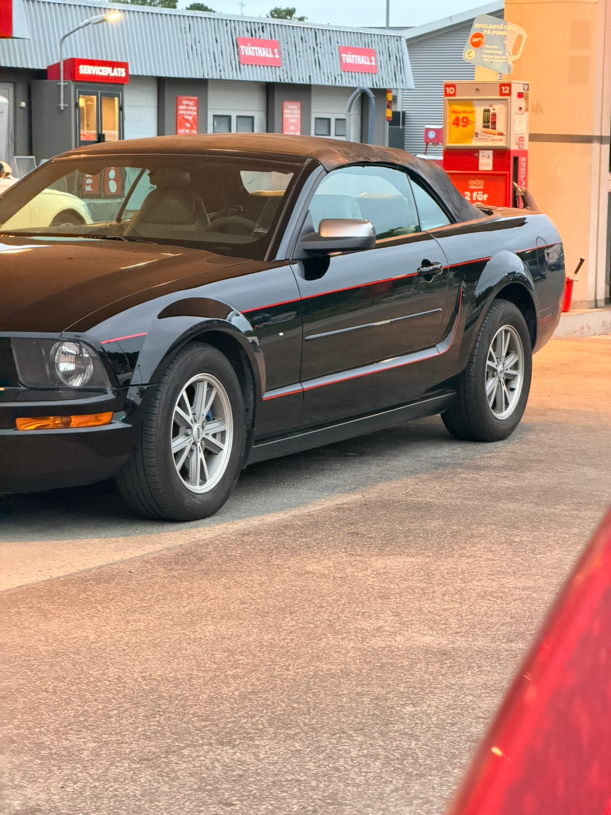 Ford Mustang V6 Convertible Automatisk 2005, bild 2/2
