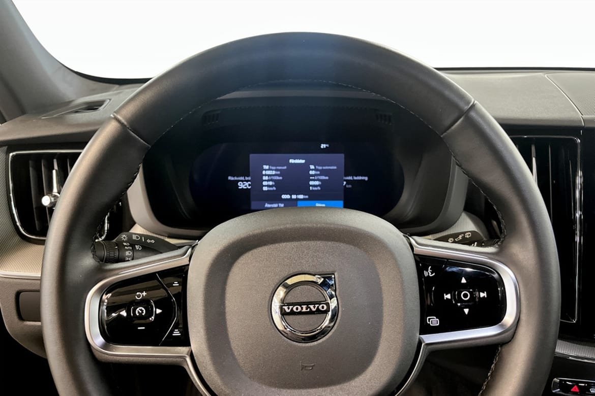 Volvo XC60 T6 Plus Black Edition 2025, bild 7/9