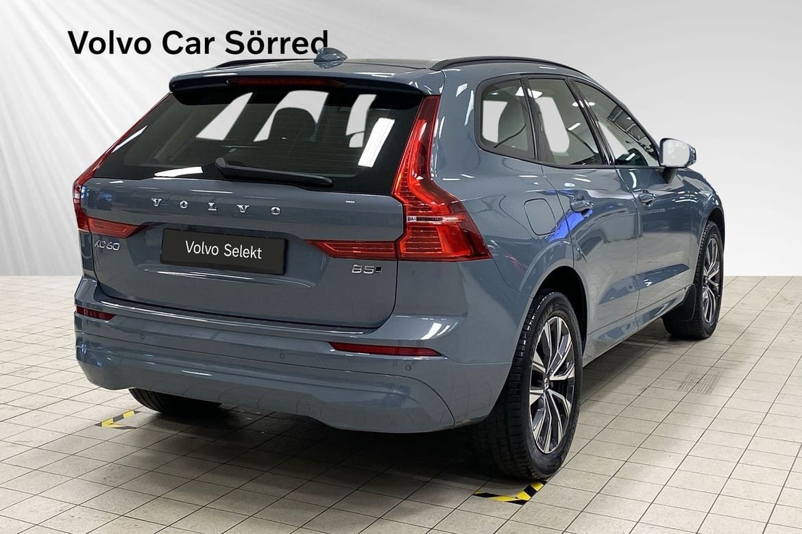 Volvo XC60 MC73 B5 AWD Bensin Momentum 2022, bild 5/10