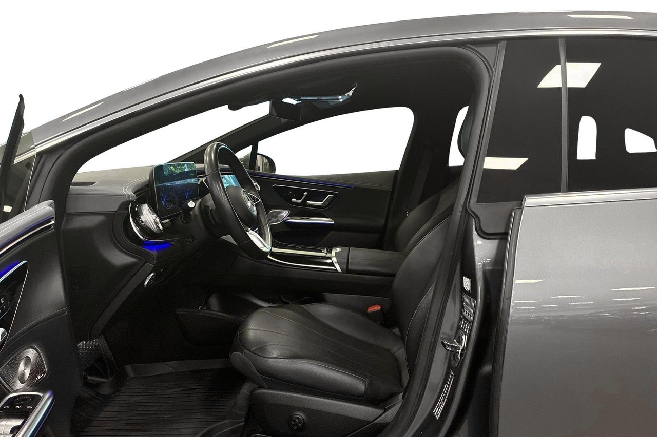 Mercedes-Benz EQE 300 AMG Drag 2023, bild 7/10