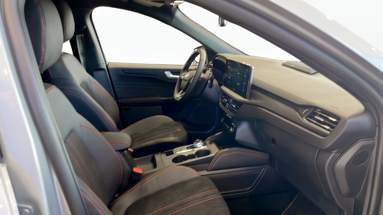 Ford Kuga Black edition 2027, bild 3/9