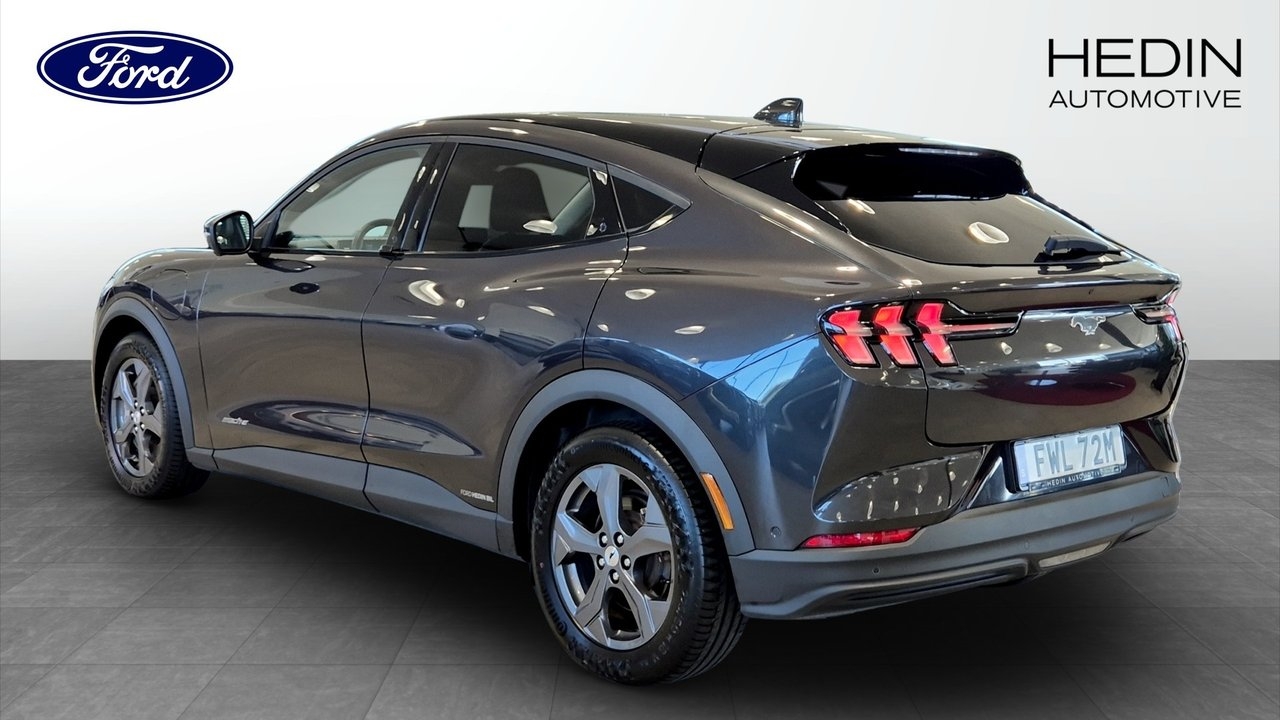 Ford Mustang Mach-E RWD SR 2022, bild 6/10
