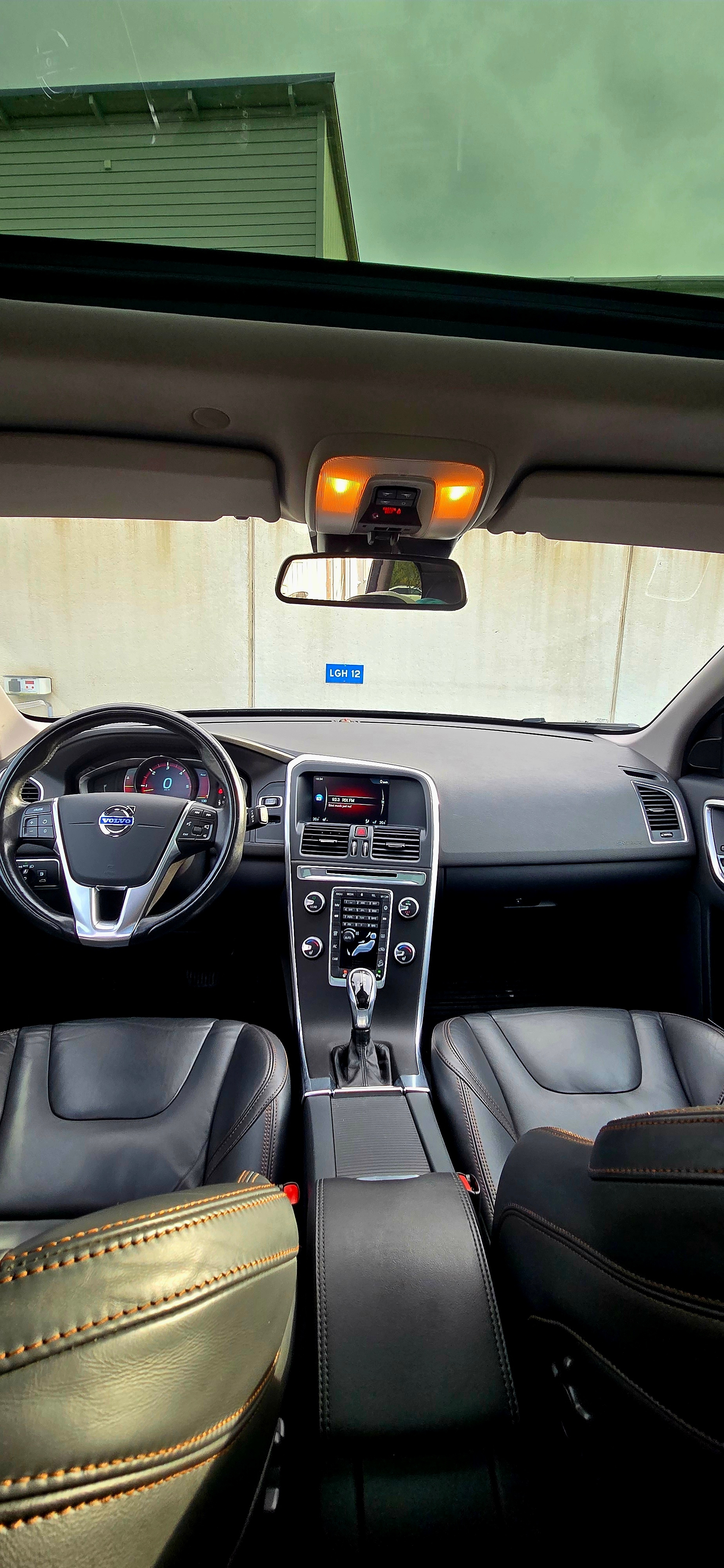 Volvo XC60 D4 AWD Geartronic 2014, bild 3/7