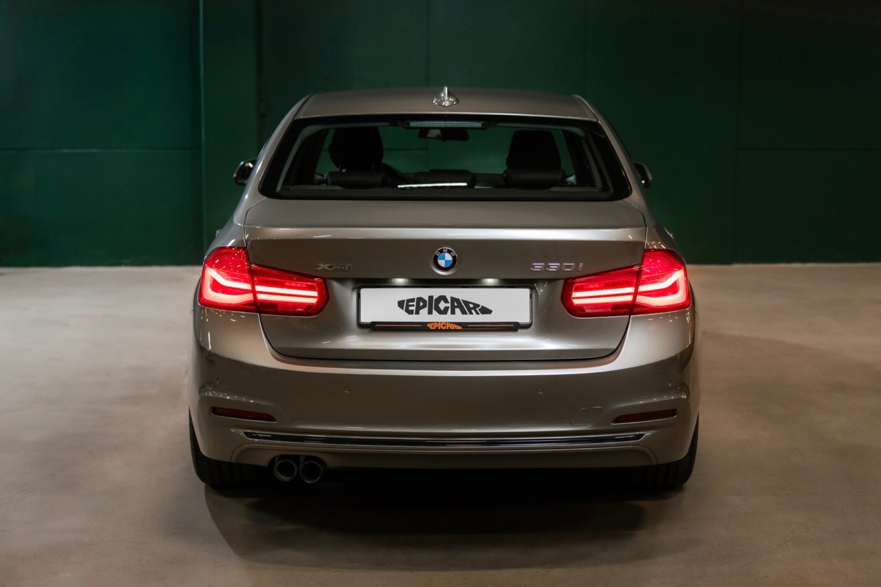 BMW 330 i xDrive Sedan Sport line / HK 2016, photo 6/10