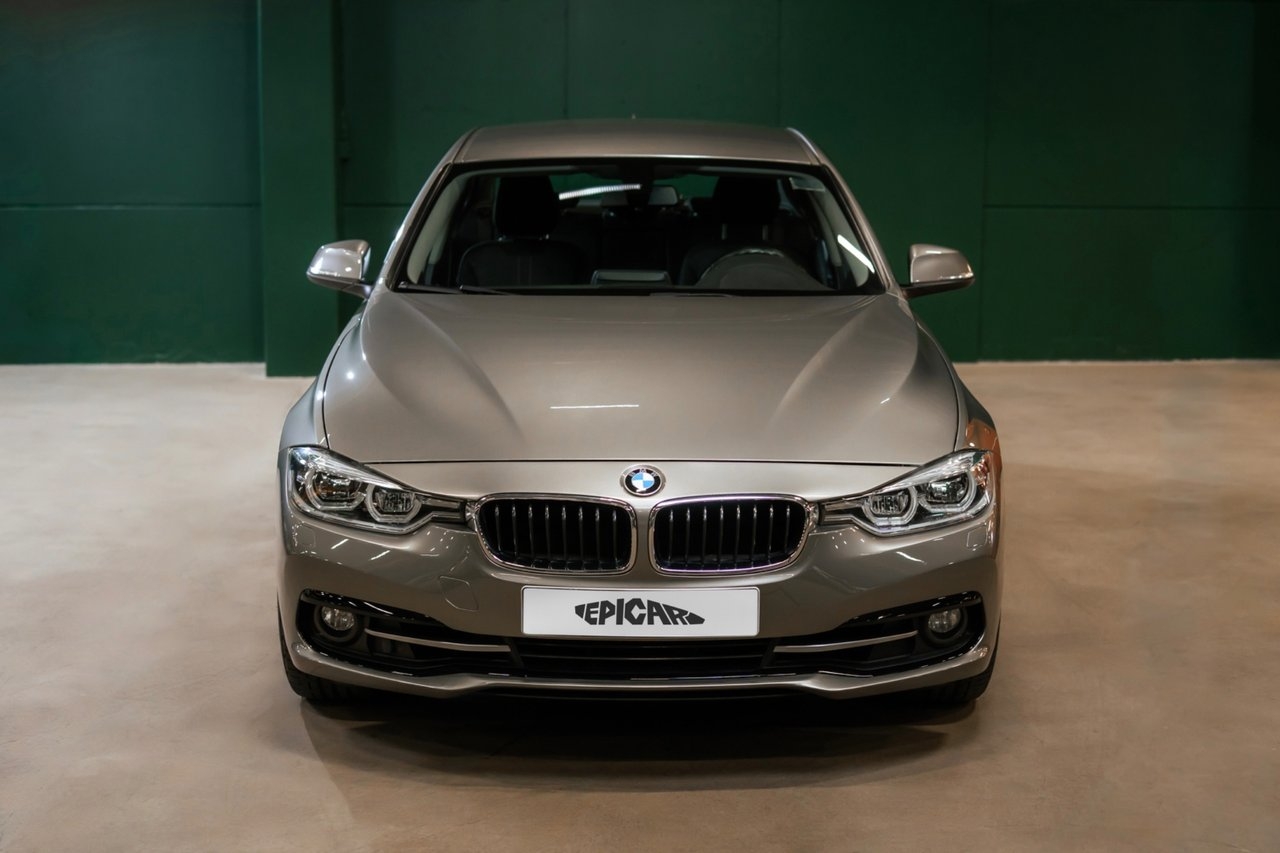 BMW 330 i xDrive Sedan Sport line / HK 2016, photo 5/10