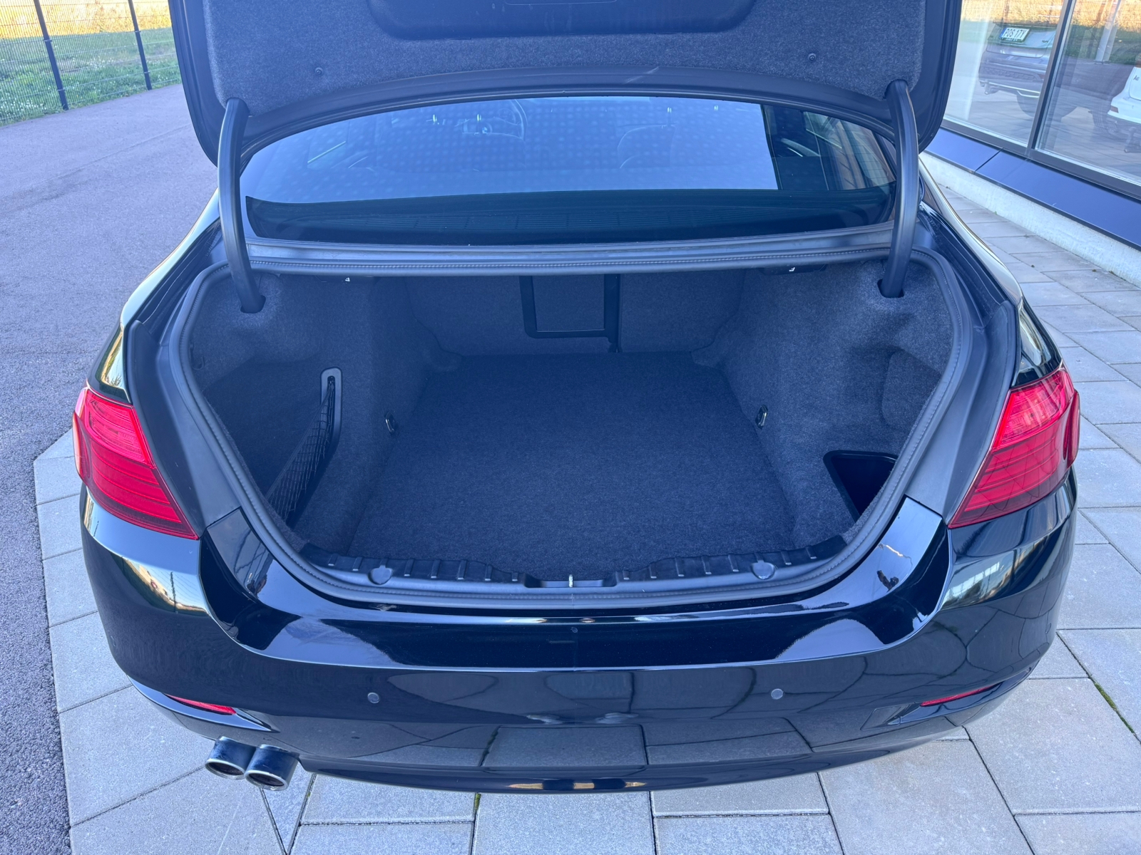 BMW 520 d Sedan 2014, bild 4/10