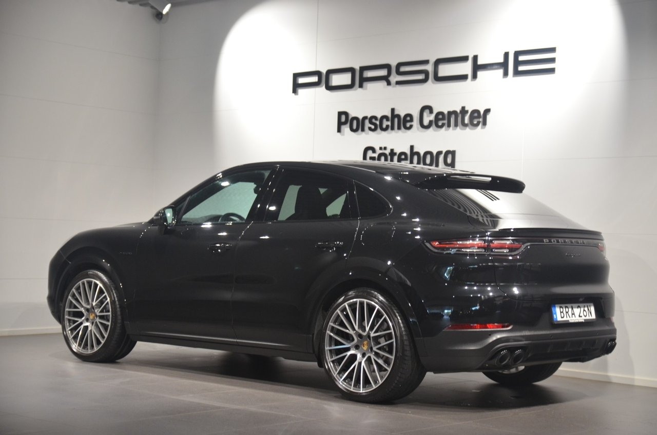 Porsche Cayenne Coupé E-Hybrid 2023, kuva 5/10