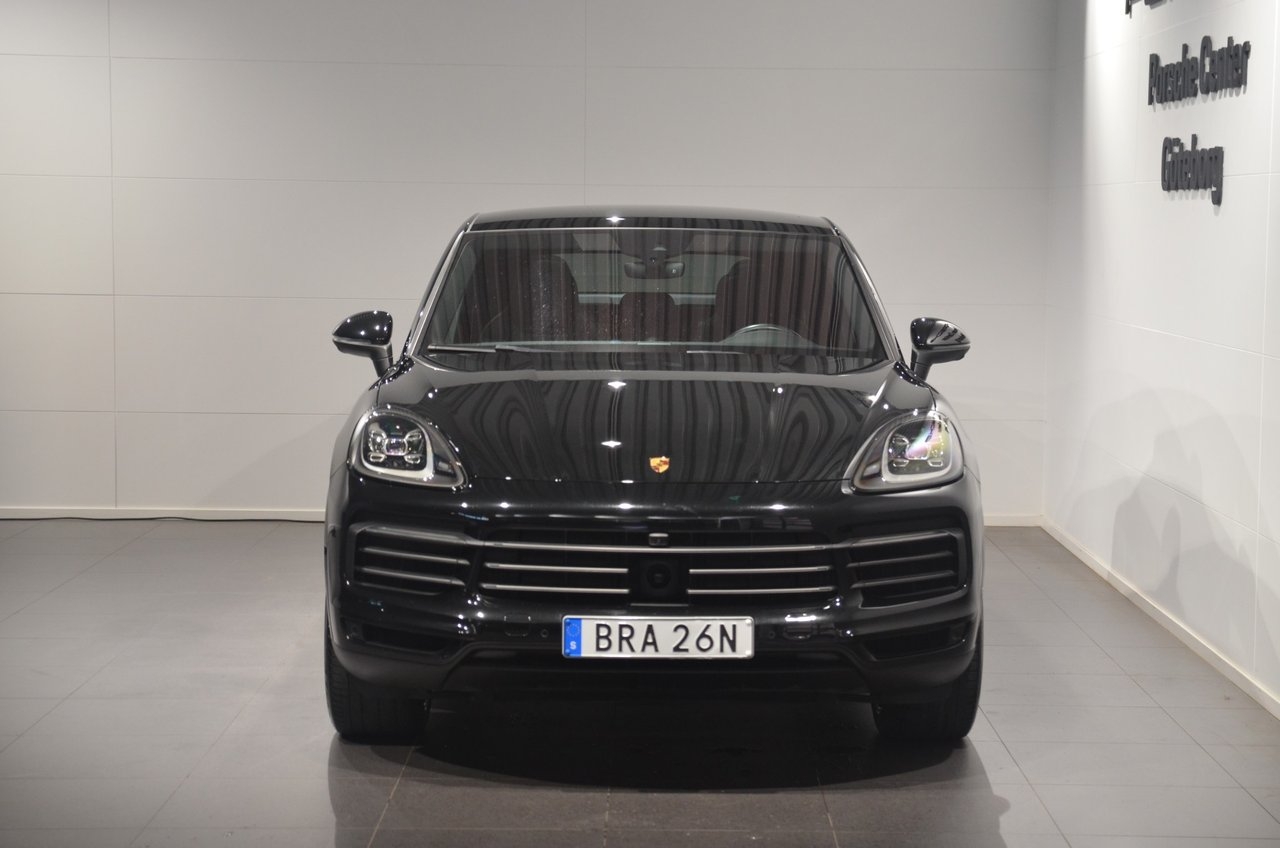 Porsche Cayenne Coupé E-Hybrid 2023, kuva 3/10