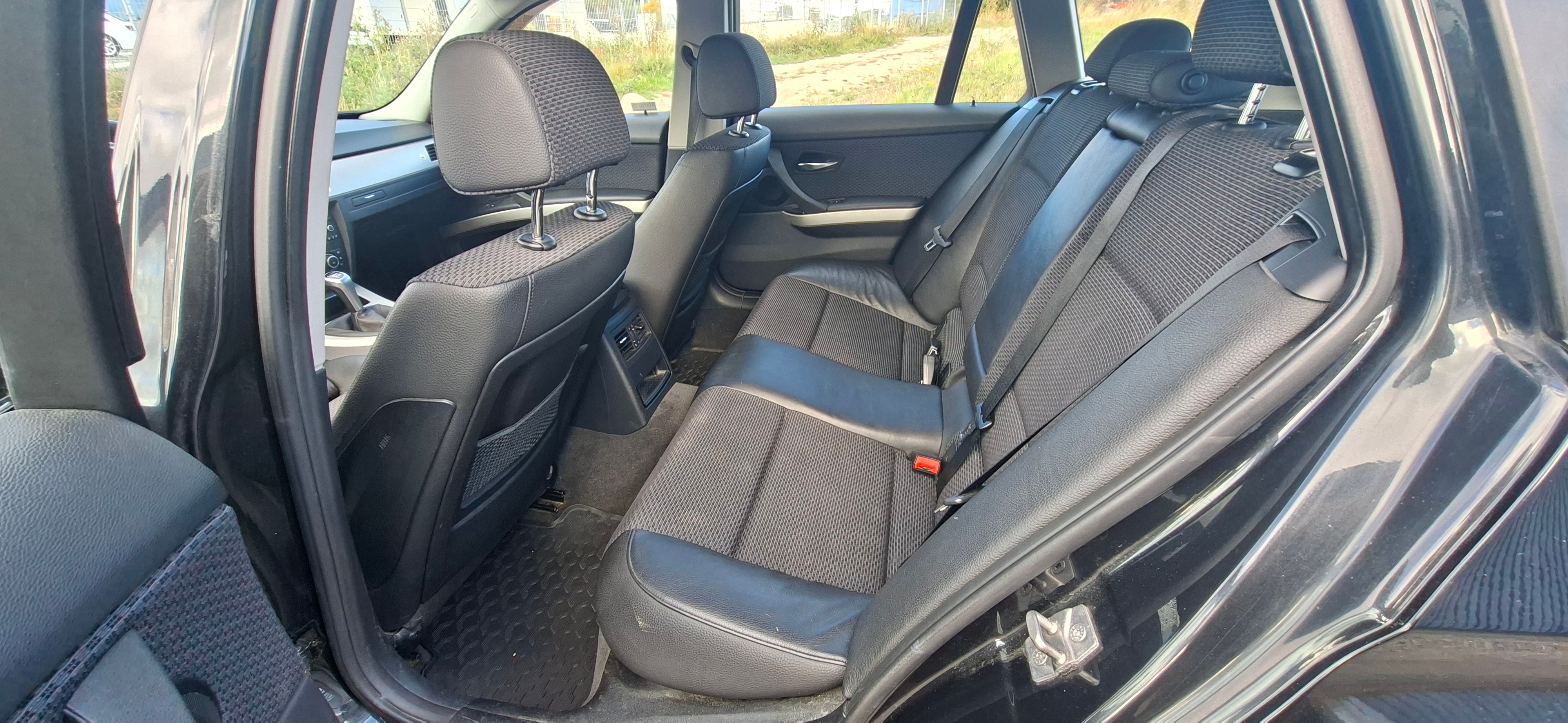 BMW 320 d xDrive Touring Manuell 2012, bild 7/7