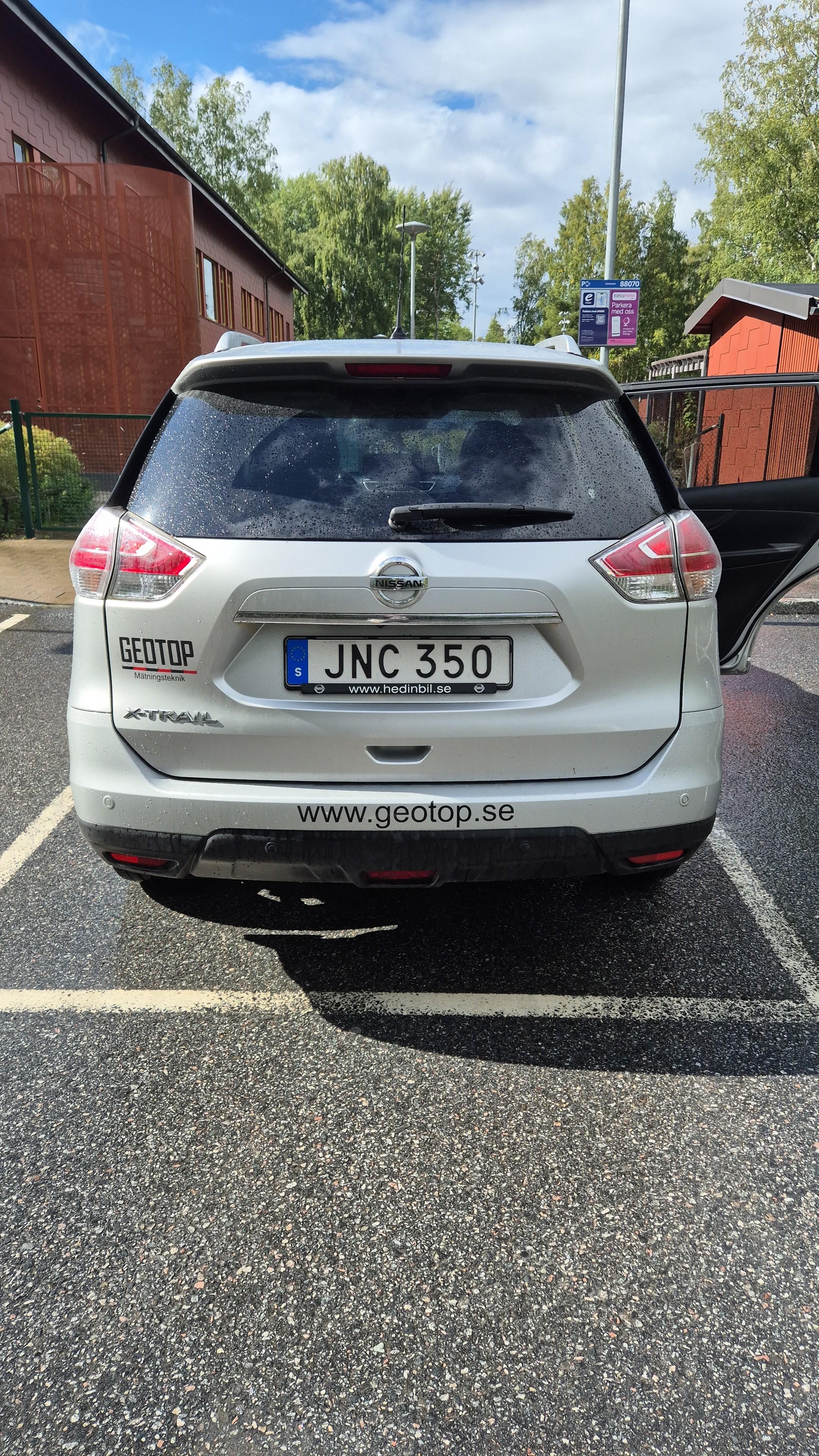 Nissan X-Trail 1.6 dCi DPF XTRONIC-CVT 2016, bild 3/8