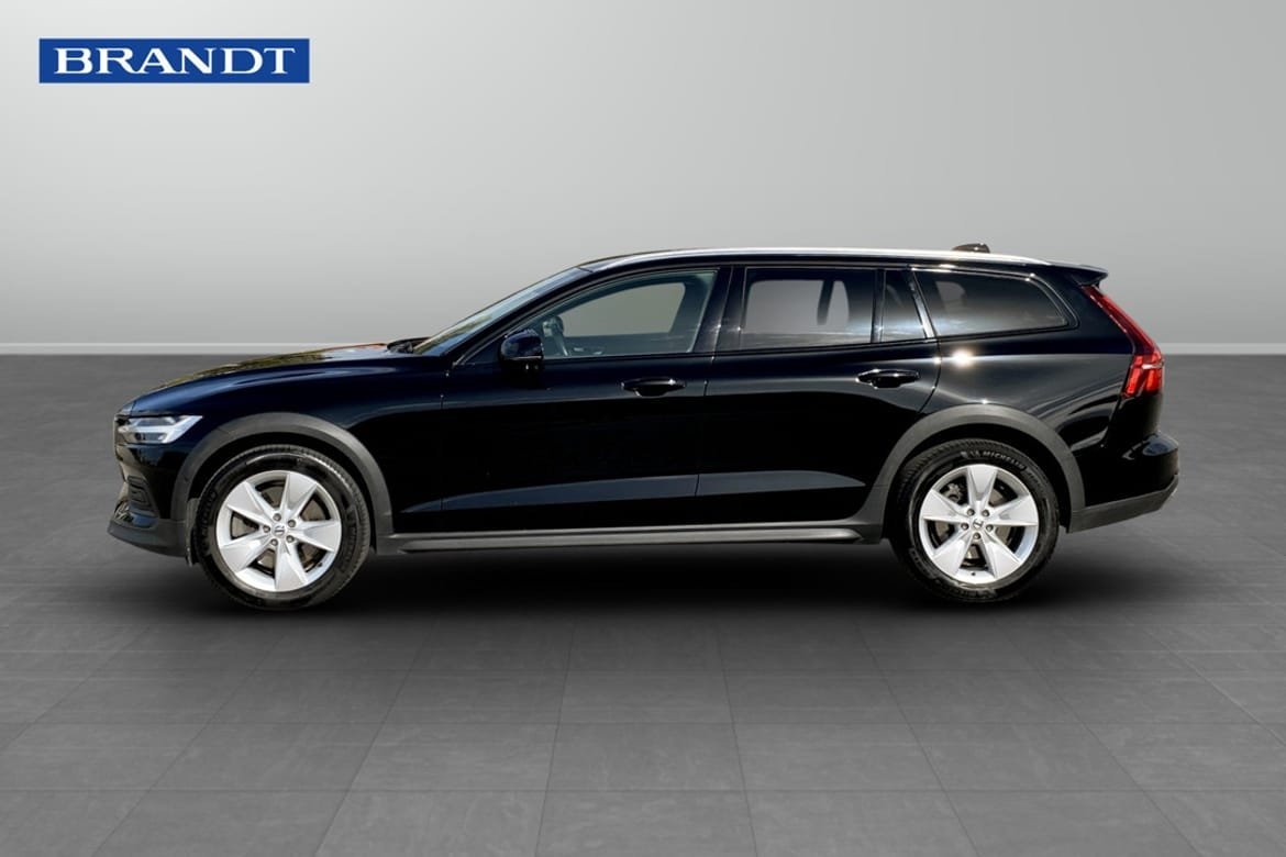 Volvo V60 Cross Country 2023, bild 3/9
