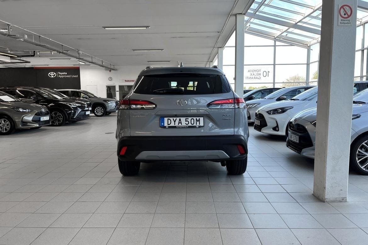 Toyota Corolla Cross 2,0 STYLE 2024, bild 6/10