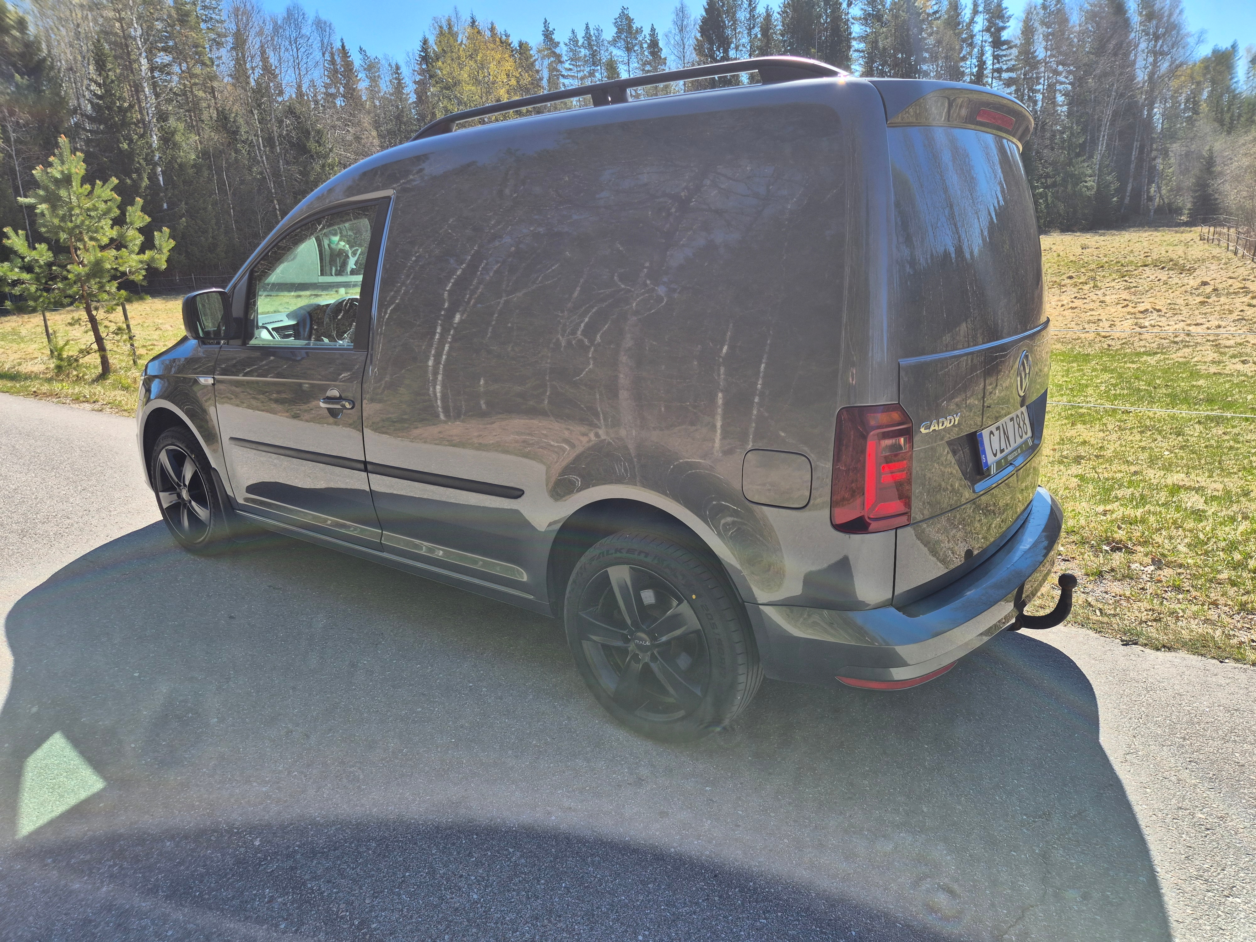 Volkswagen Caddy 2018, bild 3/10