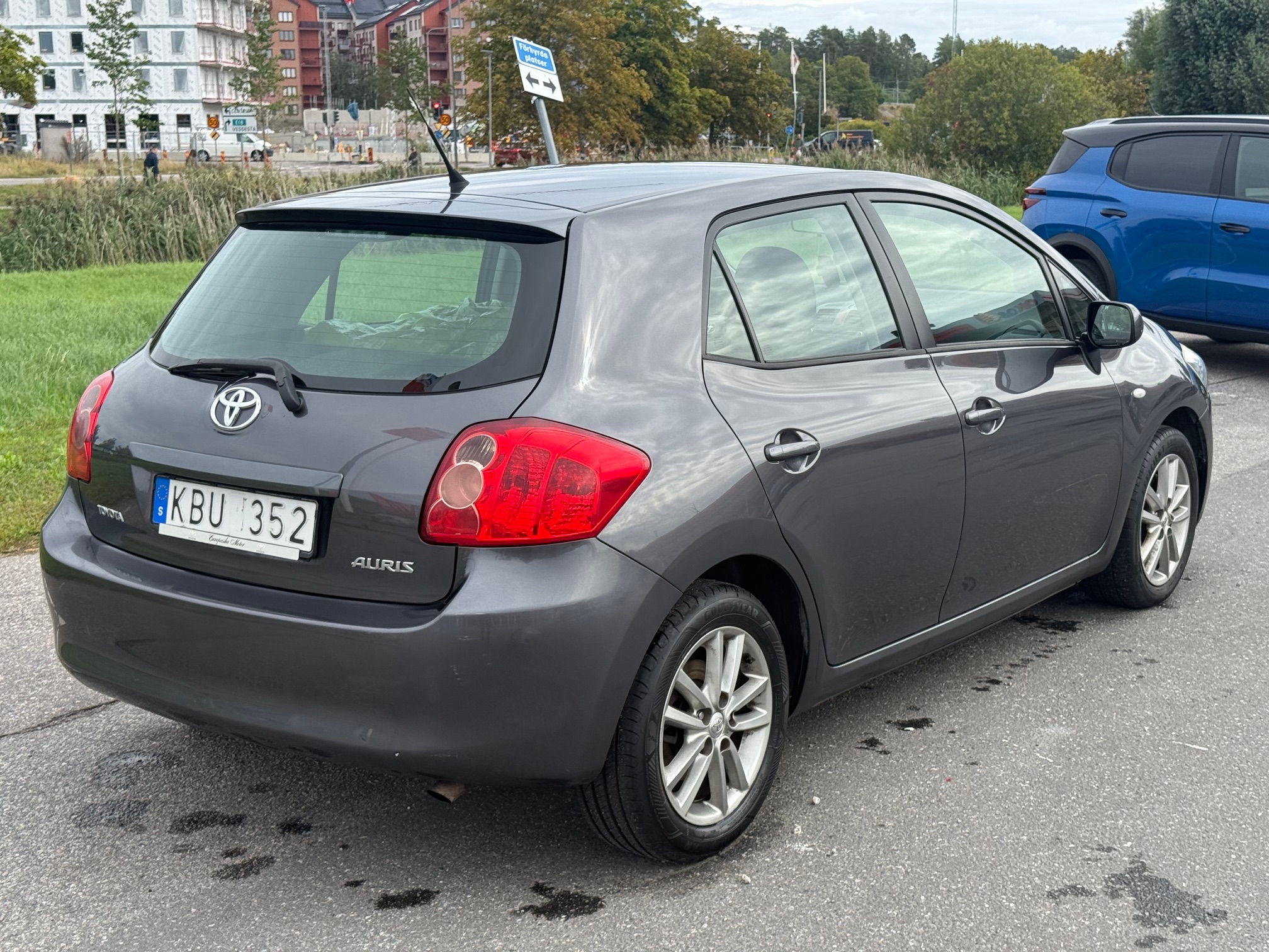 Toyota Auris 2009, bild 3/10