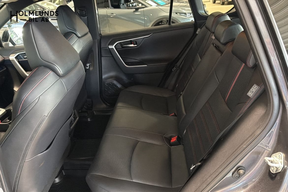 Toyota RAV4 2021, bild 7/10