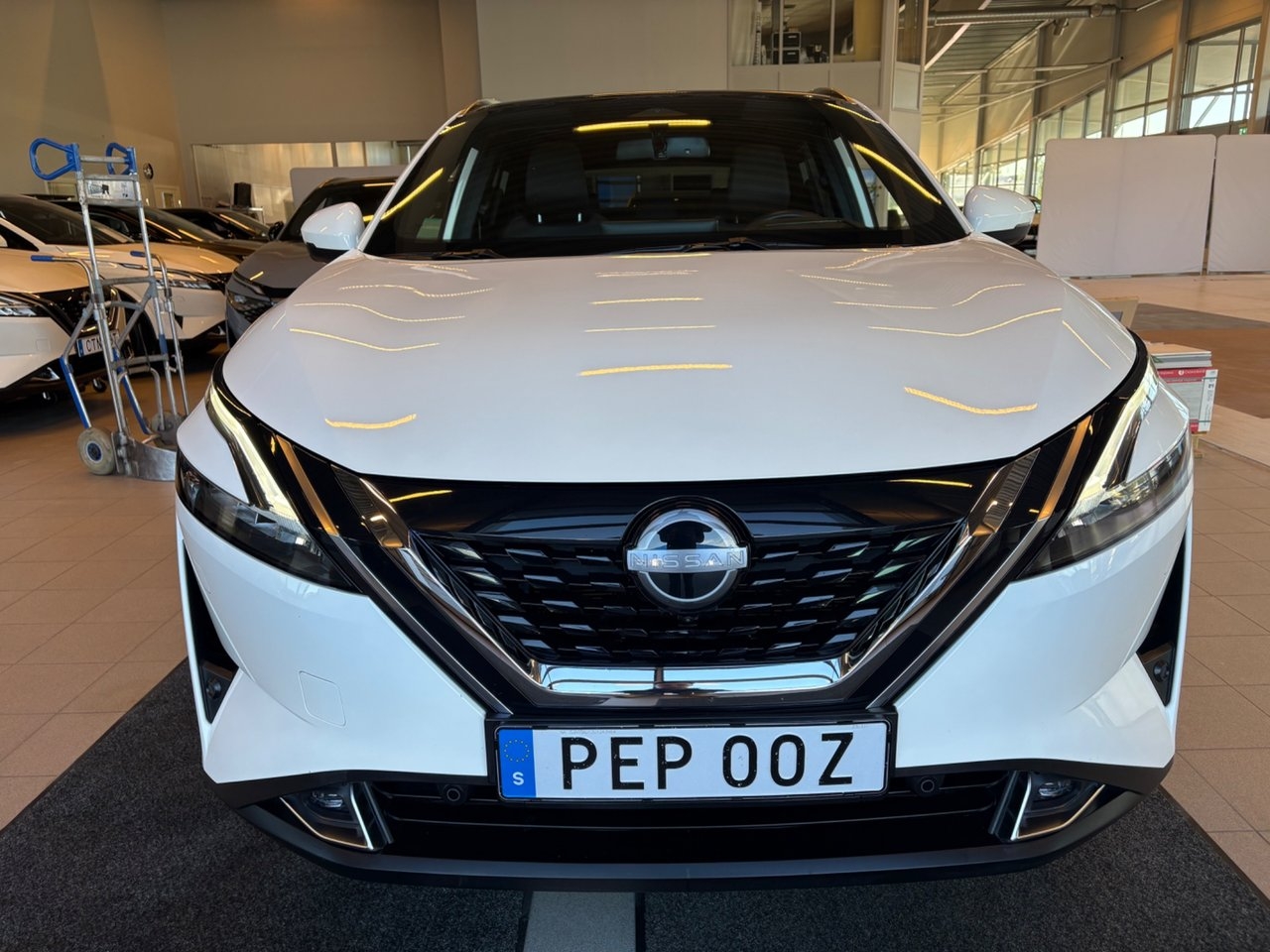 Nissan Qashqai 2023, bild 2/10