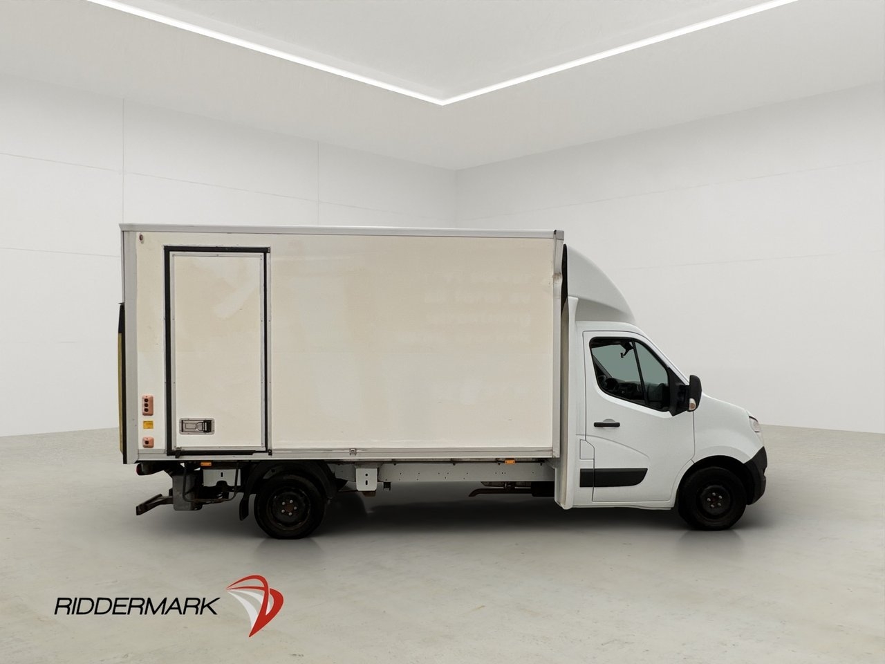 Nissan NV400 2016, kuva 2/10