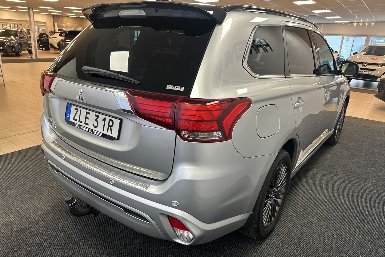 Mitsubishi Outlander 2020, bild 4/10