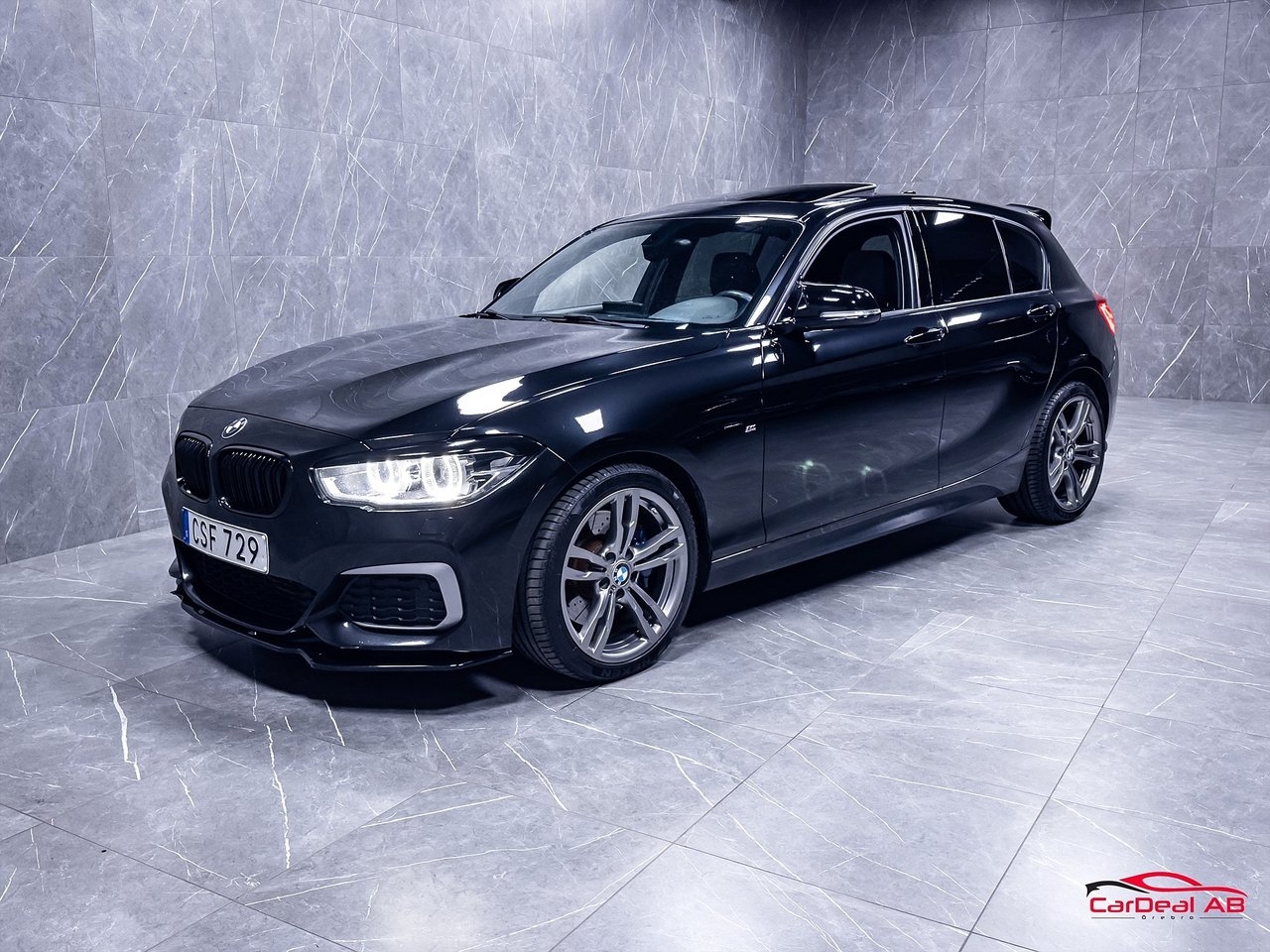 BMW M135i 2016, photo 3/10