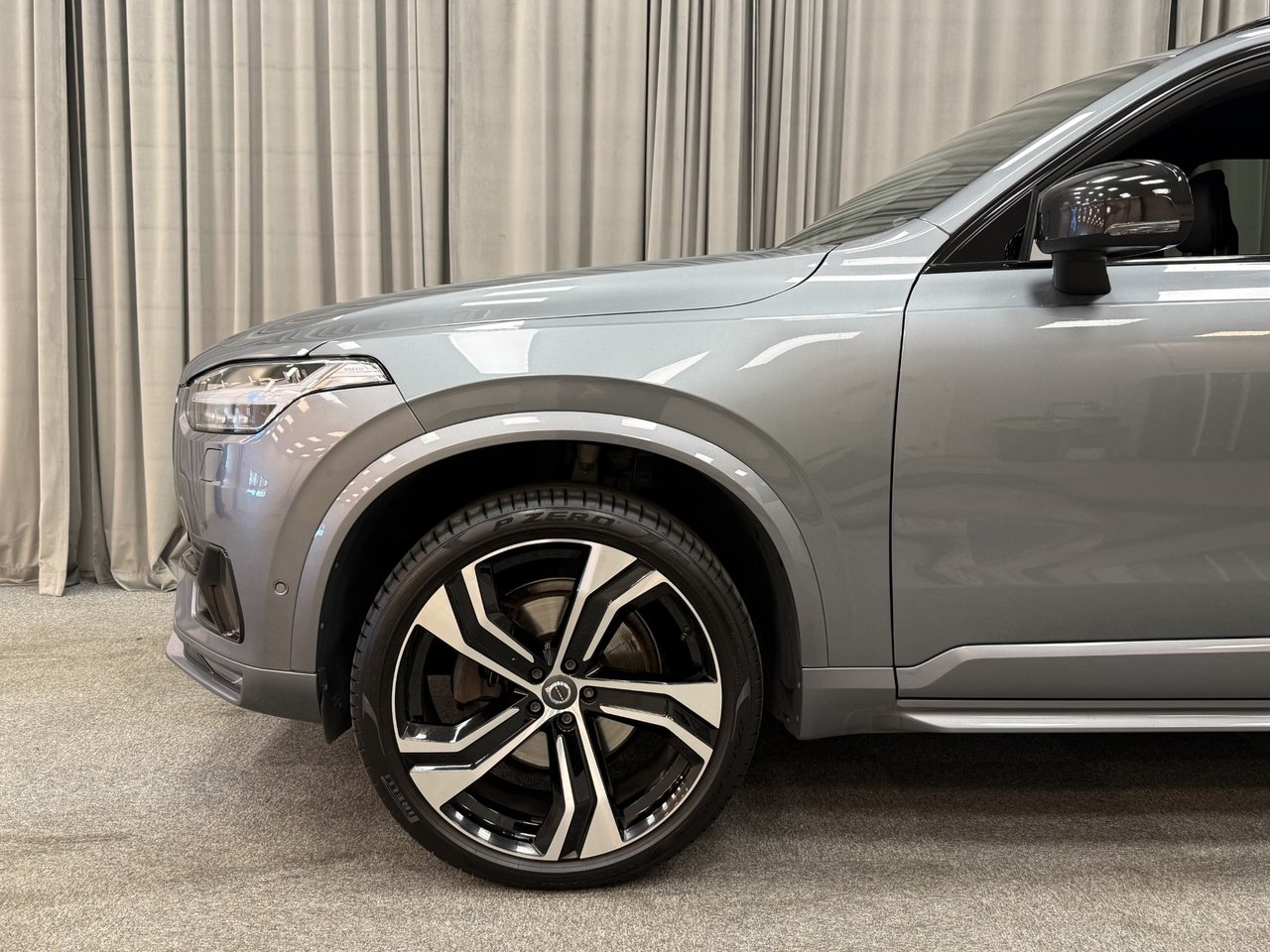 Volvo XC90 2018, bild 4/10