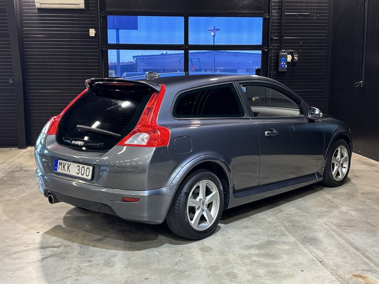 Volvo C30 1.8F (125hk) Låga mil 2007, bild 6/10