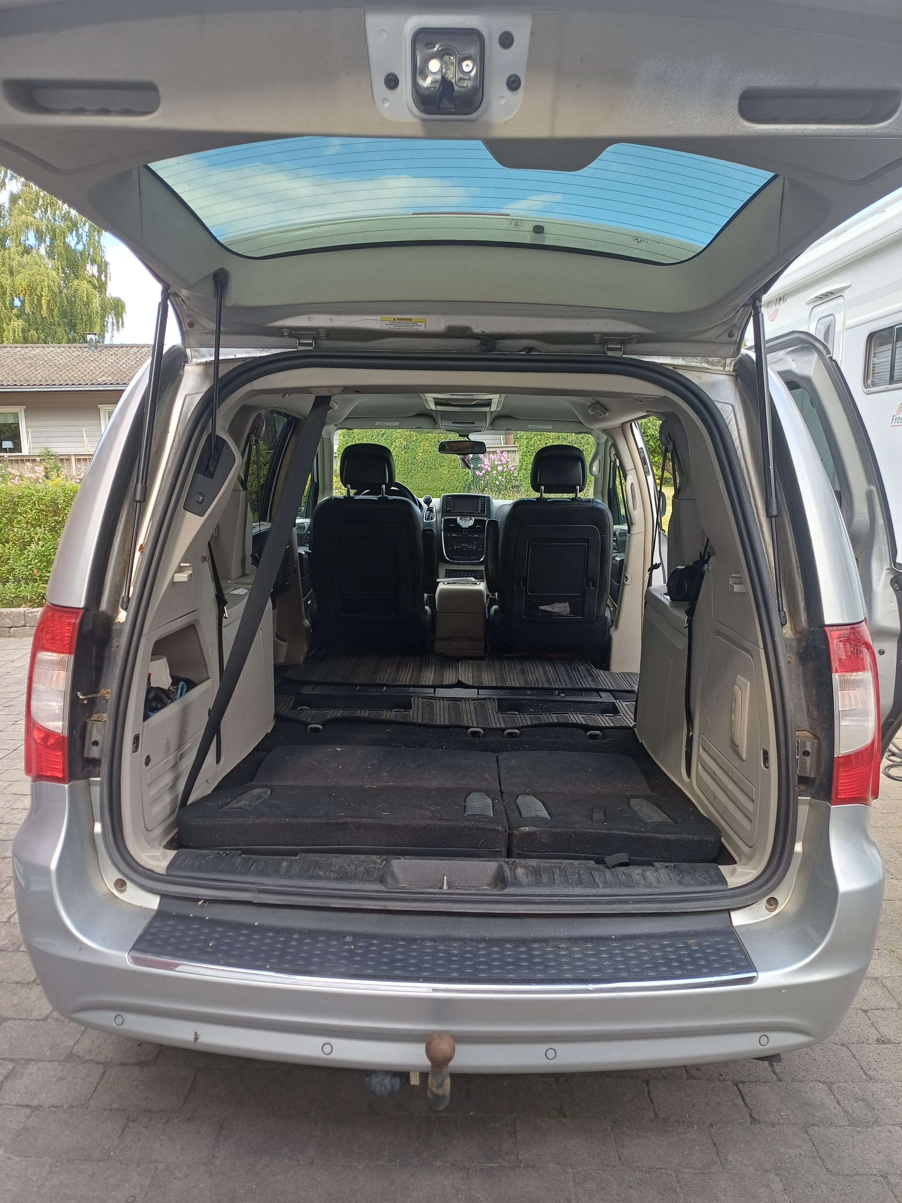 Lancia Voyager 2.8 Automatisk 2012, kuva 5/10