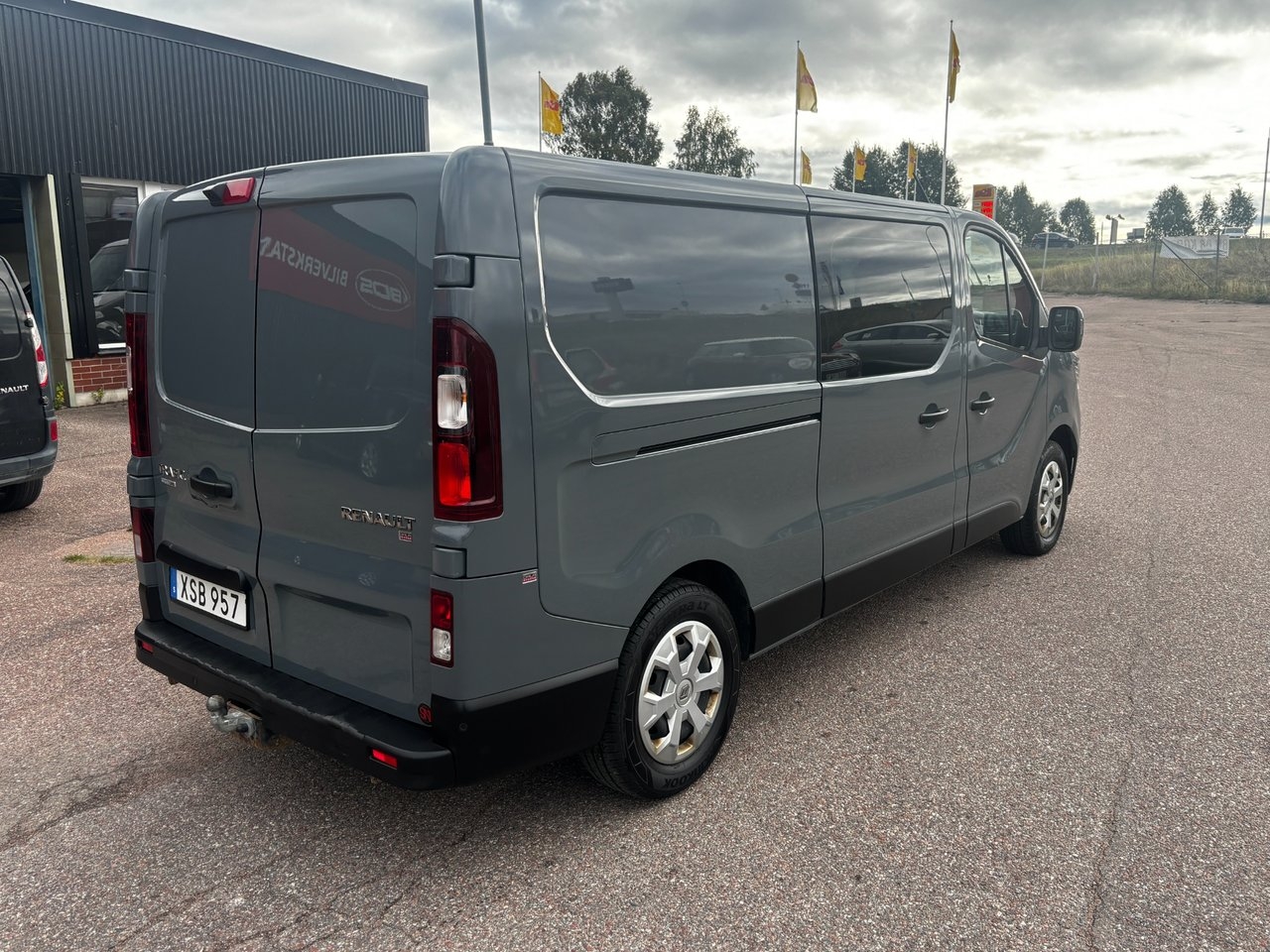 Renault Trafic 2023, bild 3/7