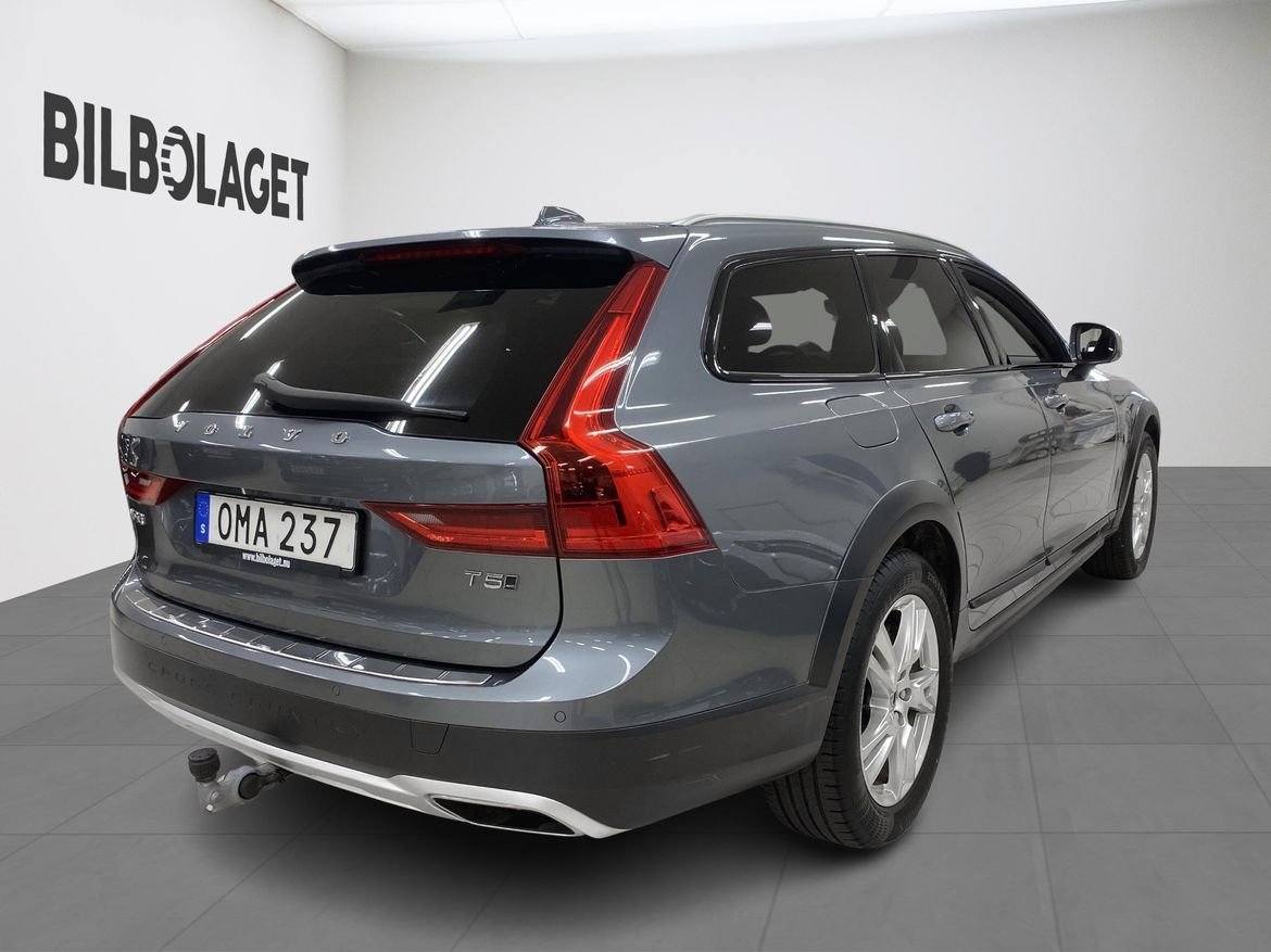 Volvo V90 Cross Country 2018, kuva 4/10