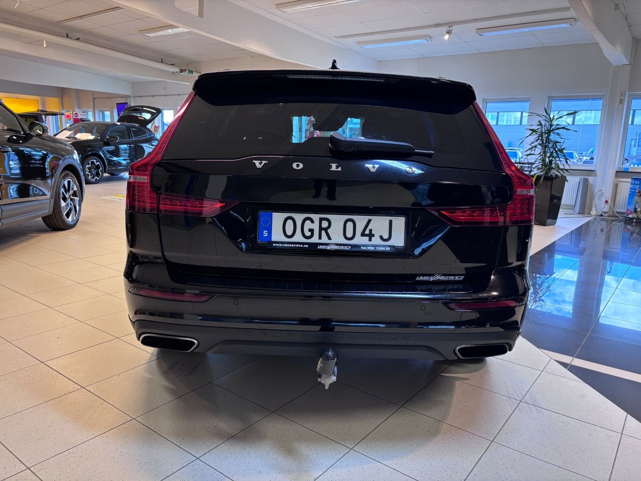 Volvo V60 Cross Country 2021, kuva 3/10