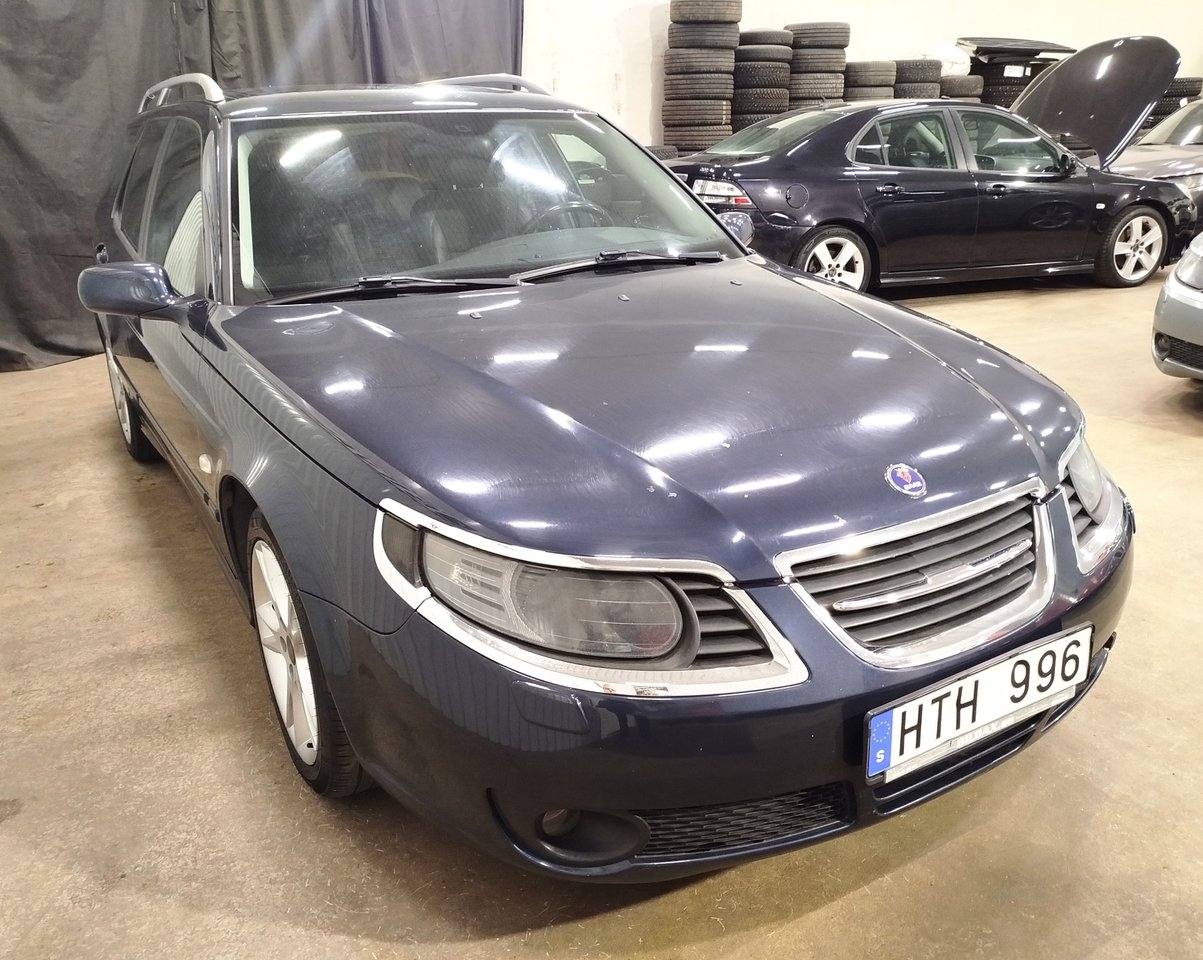 Saab 9-5 2009, kuva 7/10