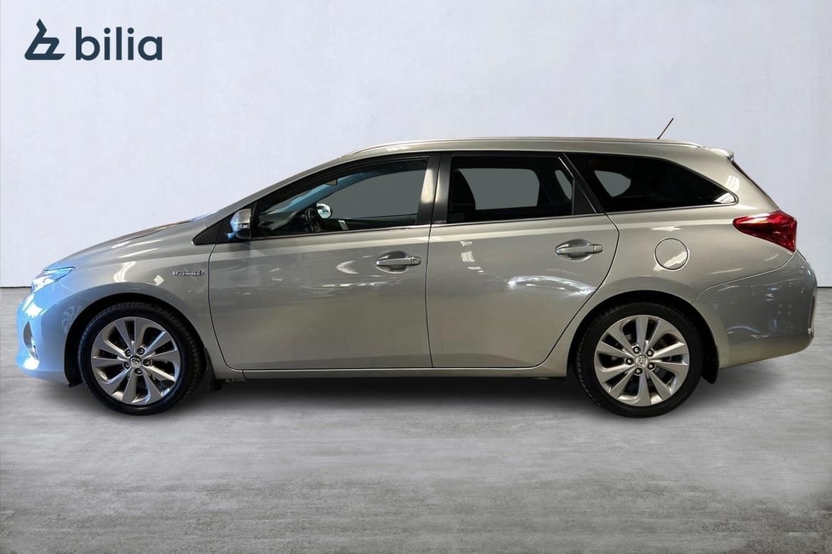 Toyota Auris 2015, bild 3/10