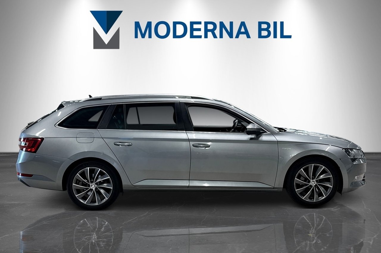 Skoda Superb 2017, kuva 7/10