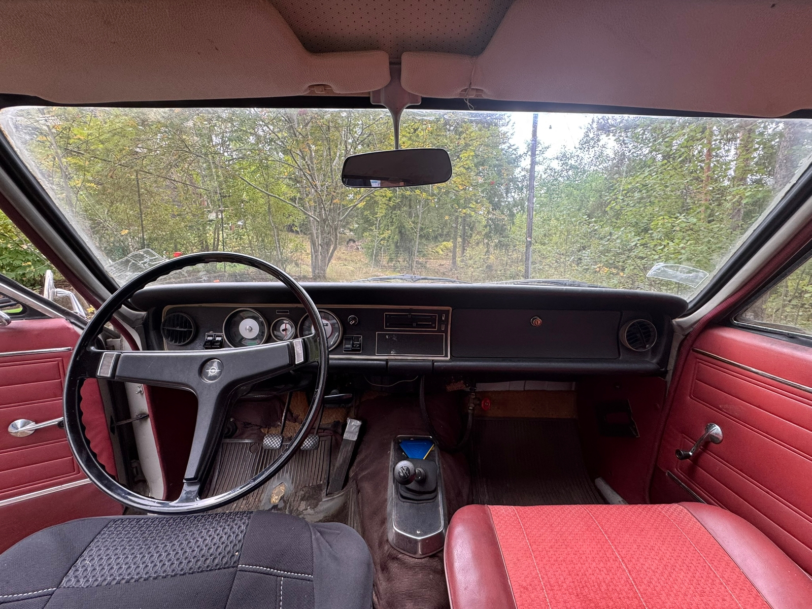 Opel Rekord 2-dörrar 1.7 S Manuell 1968, bild 5/8