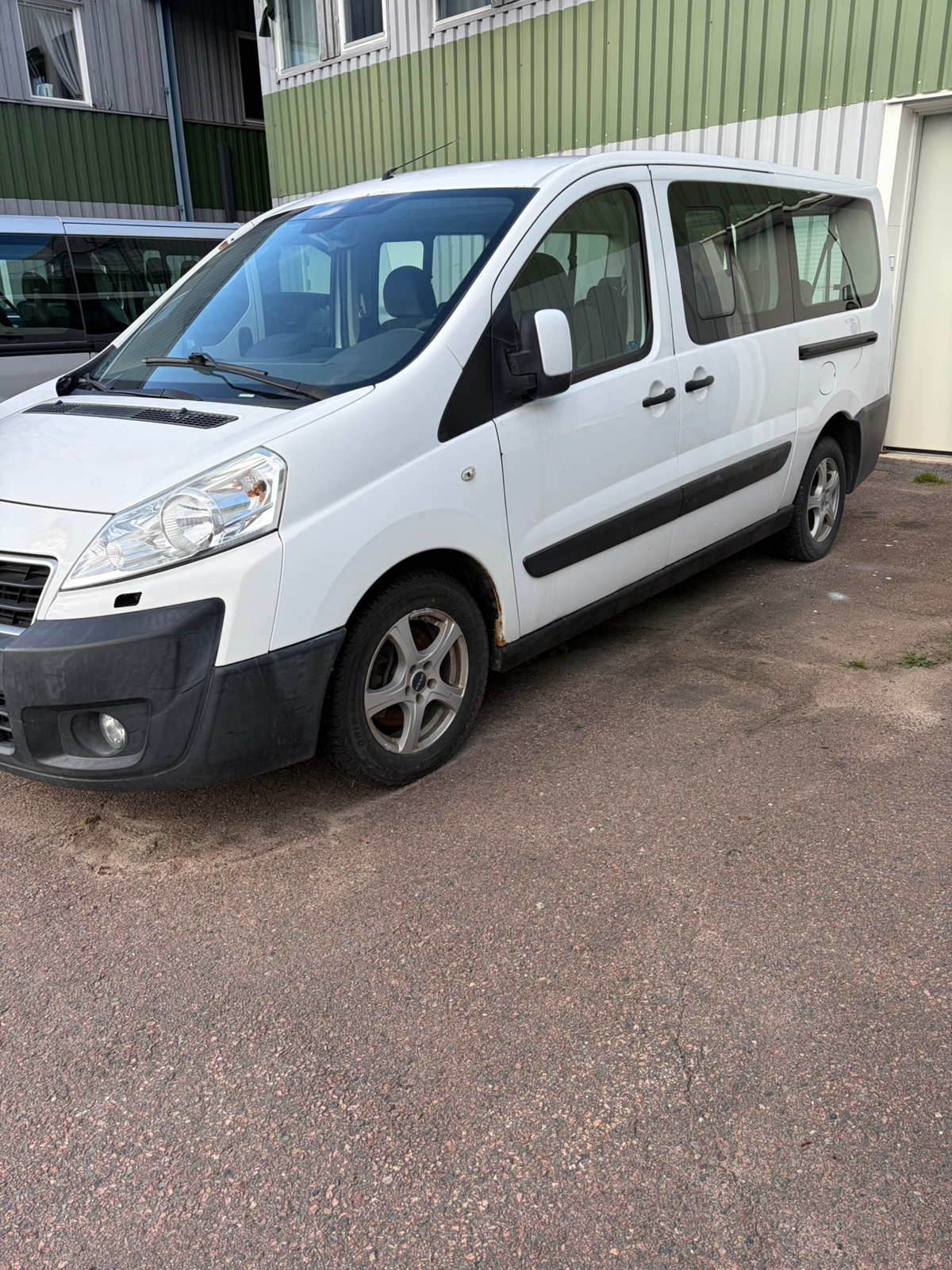 Peugeot Expert Tepee 2.0 HDi Automatisk 2014, bild 3/5