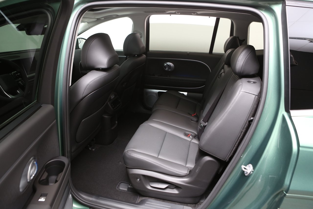 Hyundai Ioniq 9 Calligraphy AWD 7-Sits 2026, bild 5/10