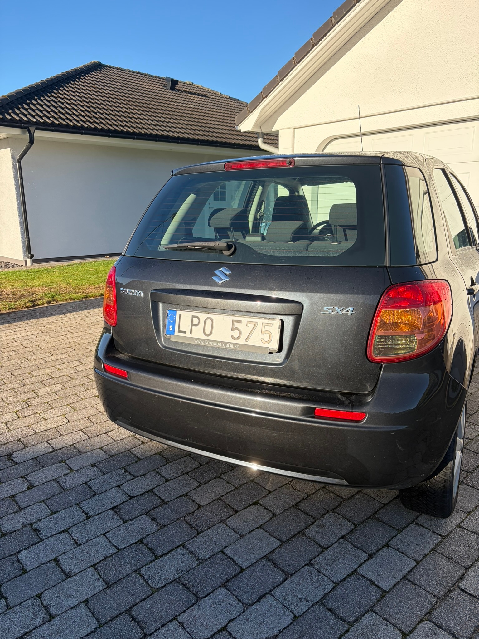Suzuki SX4 1.6 DOHC 16V VVT Manuell 2011, kuva 4/9