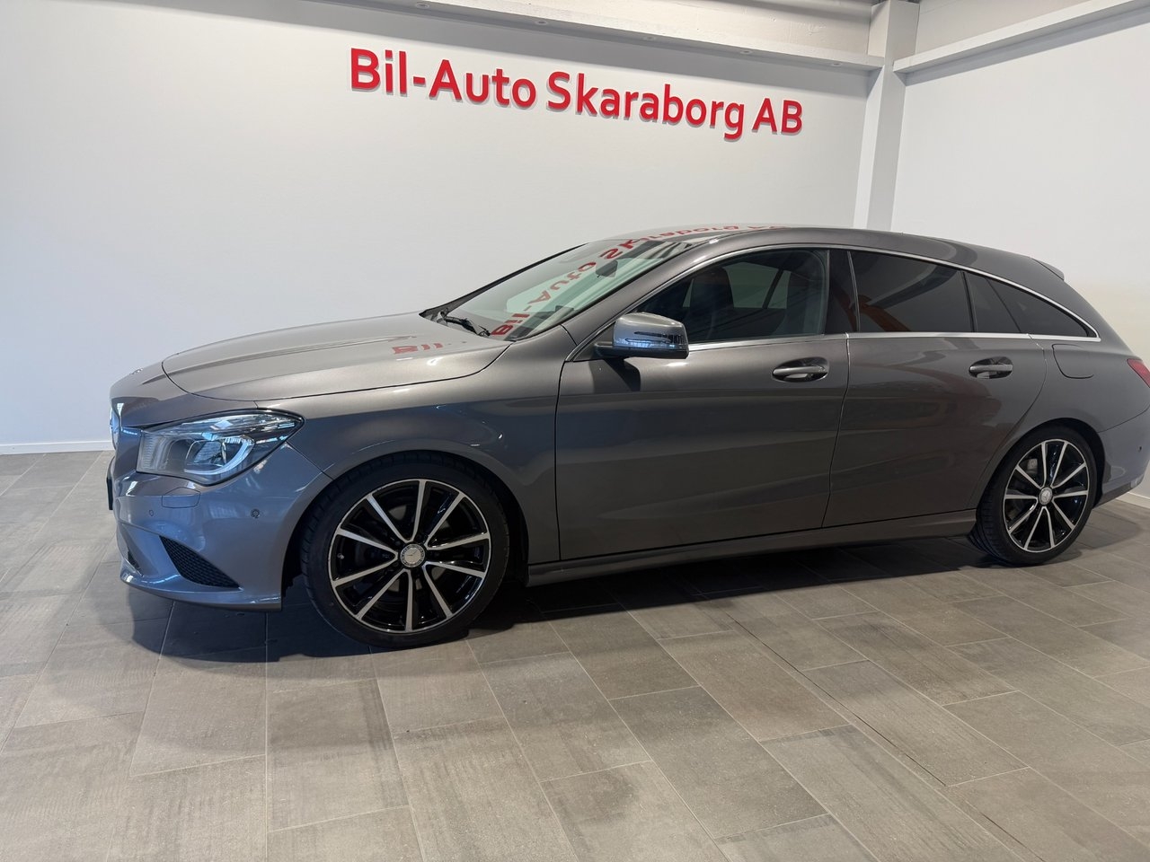 Mercedes-Benz CLA 2015, bild 3/10