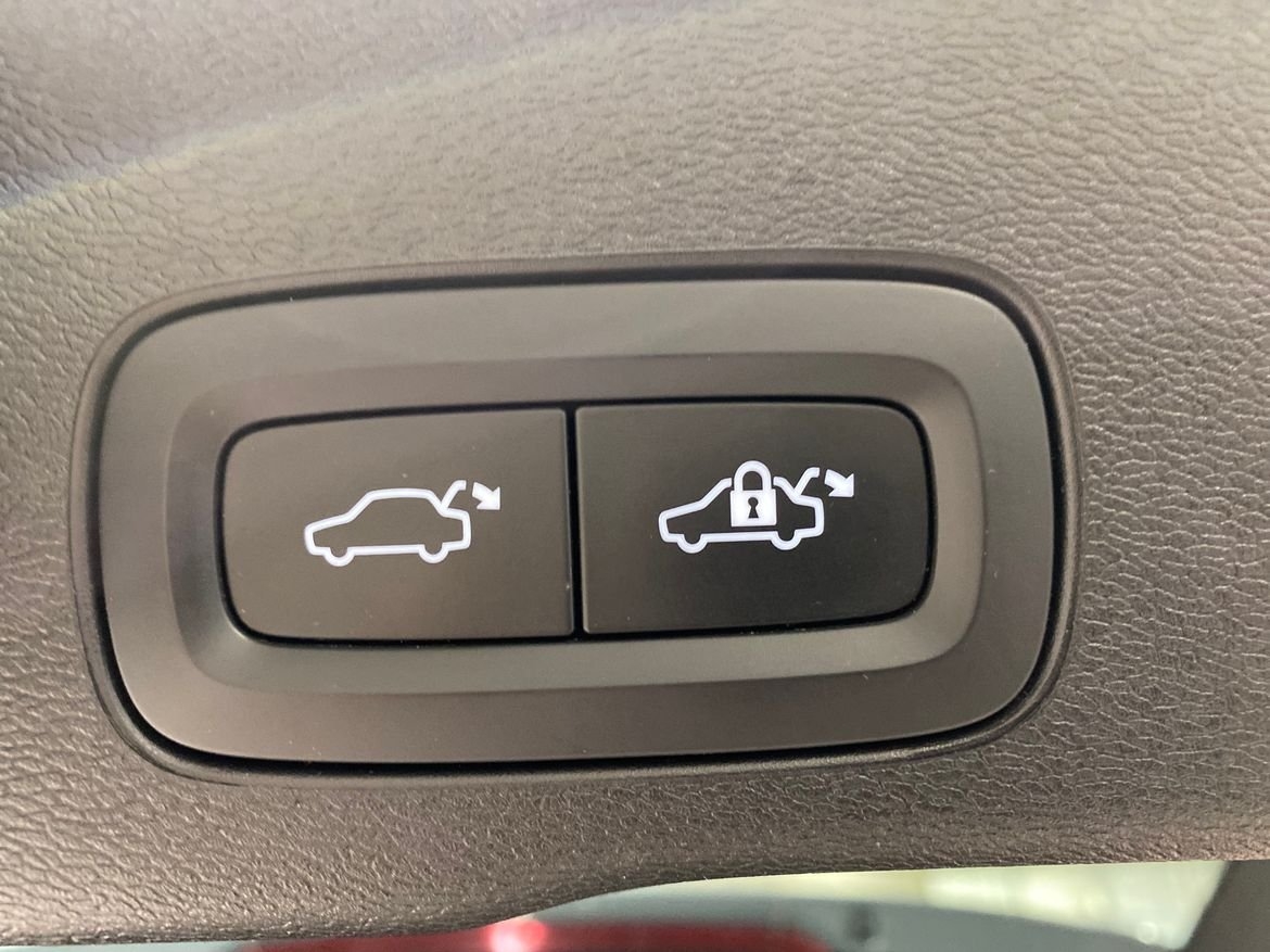Volvo XC60 Recharge T8 II R-Design 2022, bild 7/10