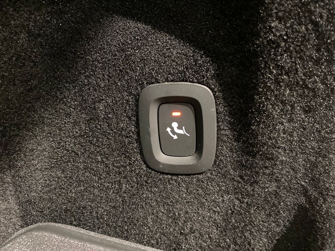 Volvo XC60 Recharge T8 II R-Design 2022, bild 6/10